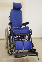 312-Mechanický polohovatelný invalidní vozík.