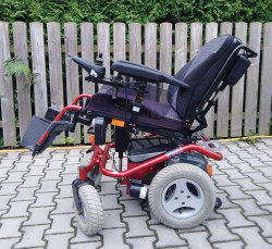 Elektrický invalidní vozík  Meyra Smart.