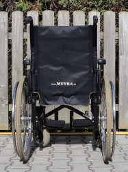 Mechanický invalidní vozík Meyra.