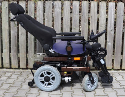 Elektrický invalidní vozík  Meyra