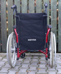 Mechanický invalidní vozík Meyra.