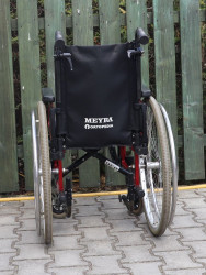 Invalidní vozík