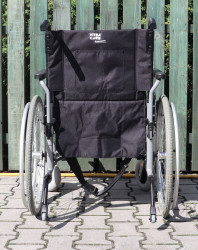 Invalidní vozík