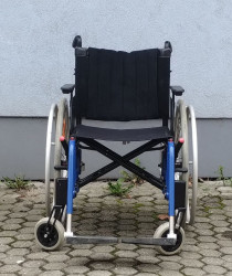 Invalidní vozík