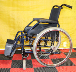 Invalidní vozík