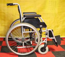 Invalidní vozík