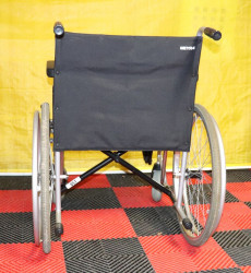 Invalidní vozík