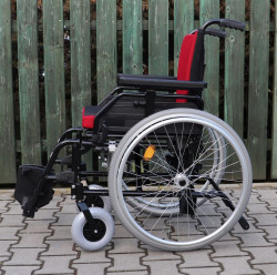 Invalidní vozík